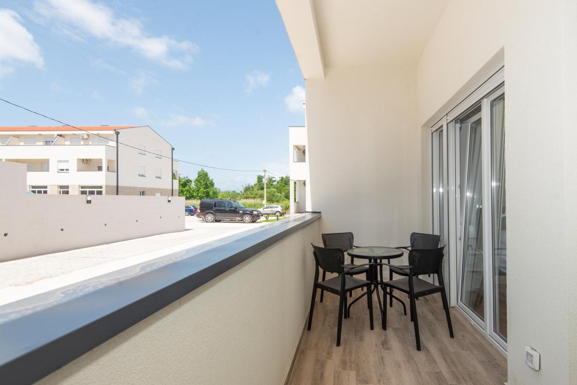 Al Mare Apartments Котор Екстериор снимка