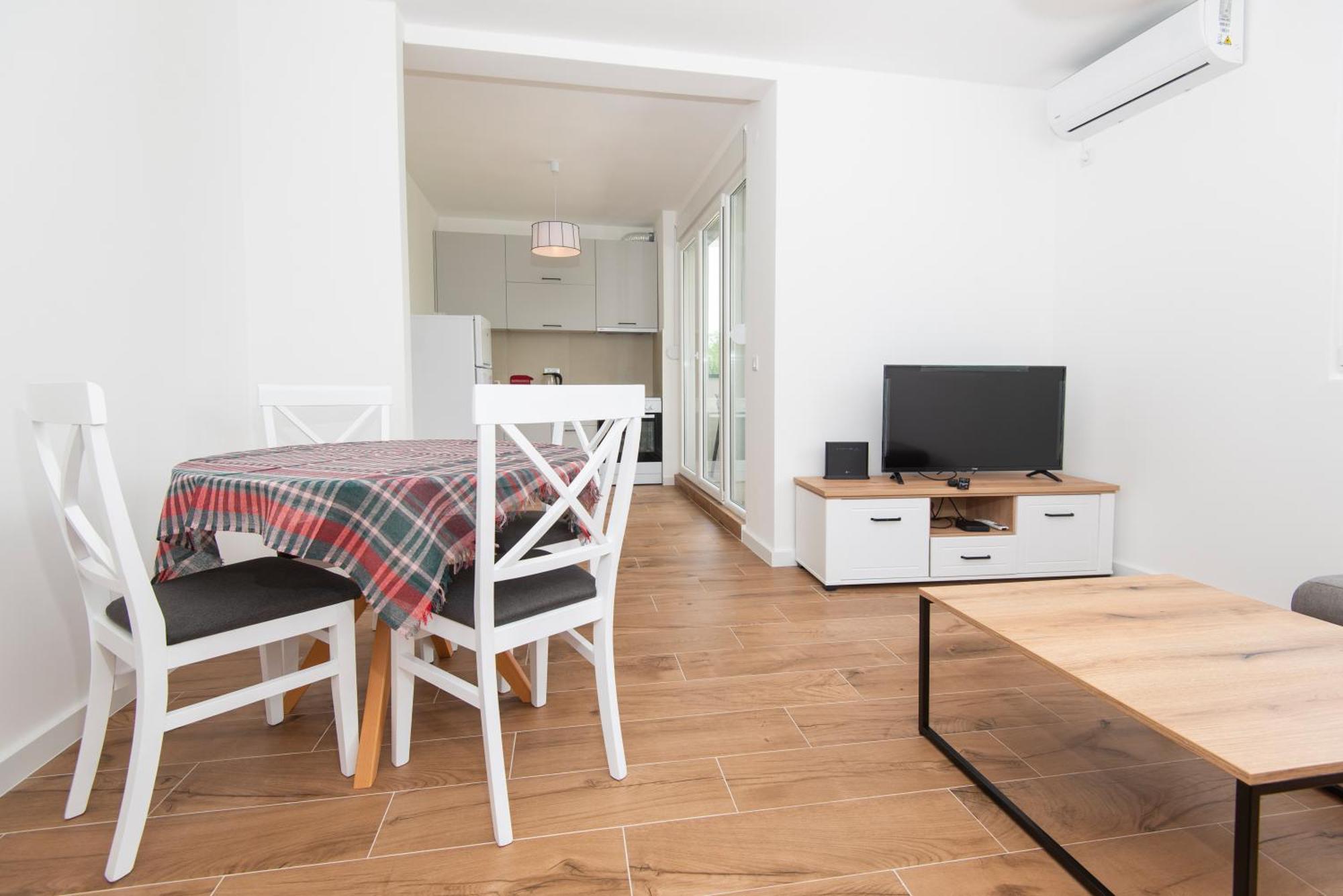 Al Mare Apartments Котор Екстериор снимка
